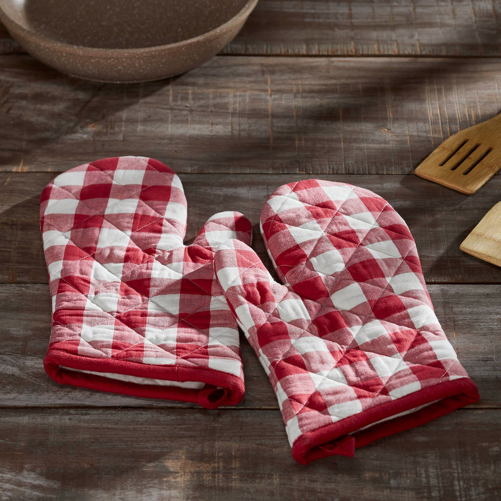 Annie Red Buffalo Check Oven Mitt Set - Olde Glory