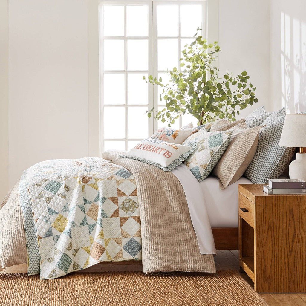 Lottie Quilt Set - Olde Glory