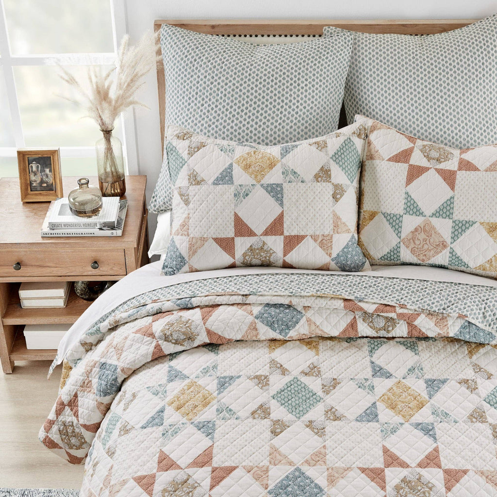 Lottie Quilt Set - Olde Glory