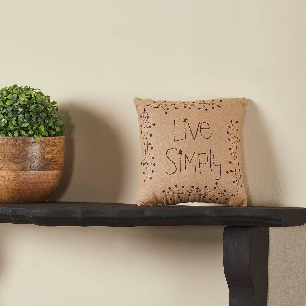 Pip Vinestar Mini Live Simply Cushion - Olde Glory