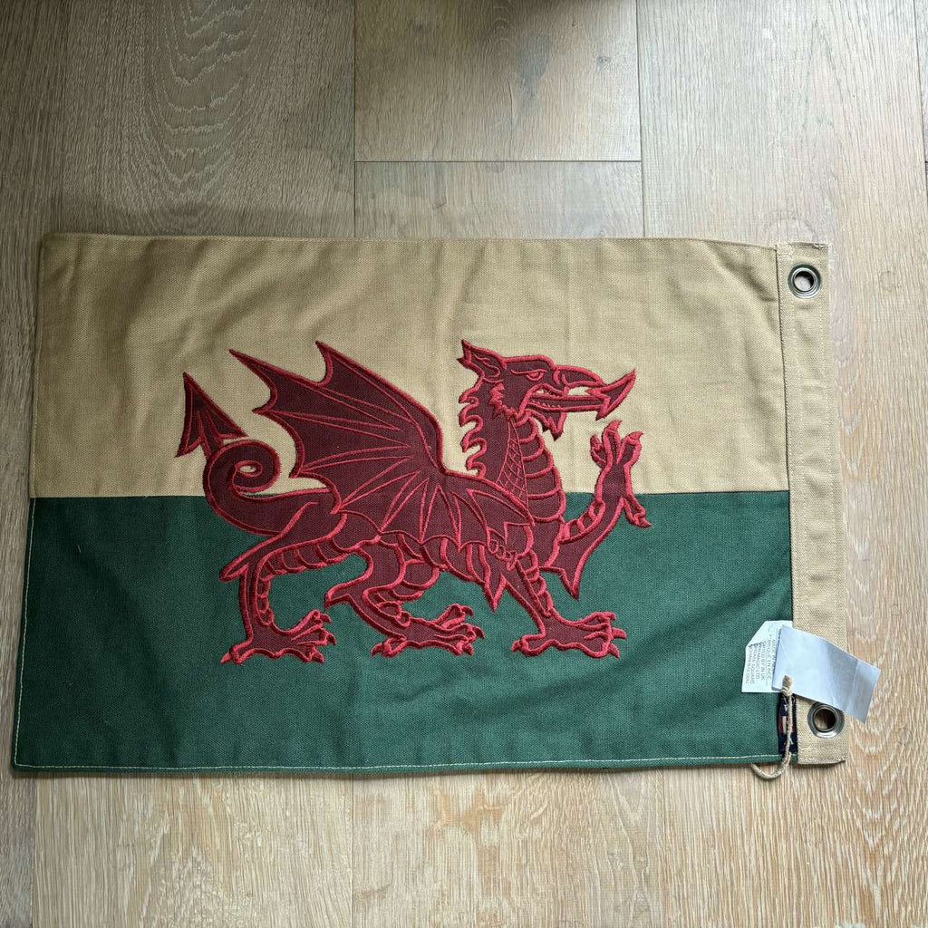 Small Welsh Dragon Flag - Olde Glory