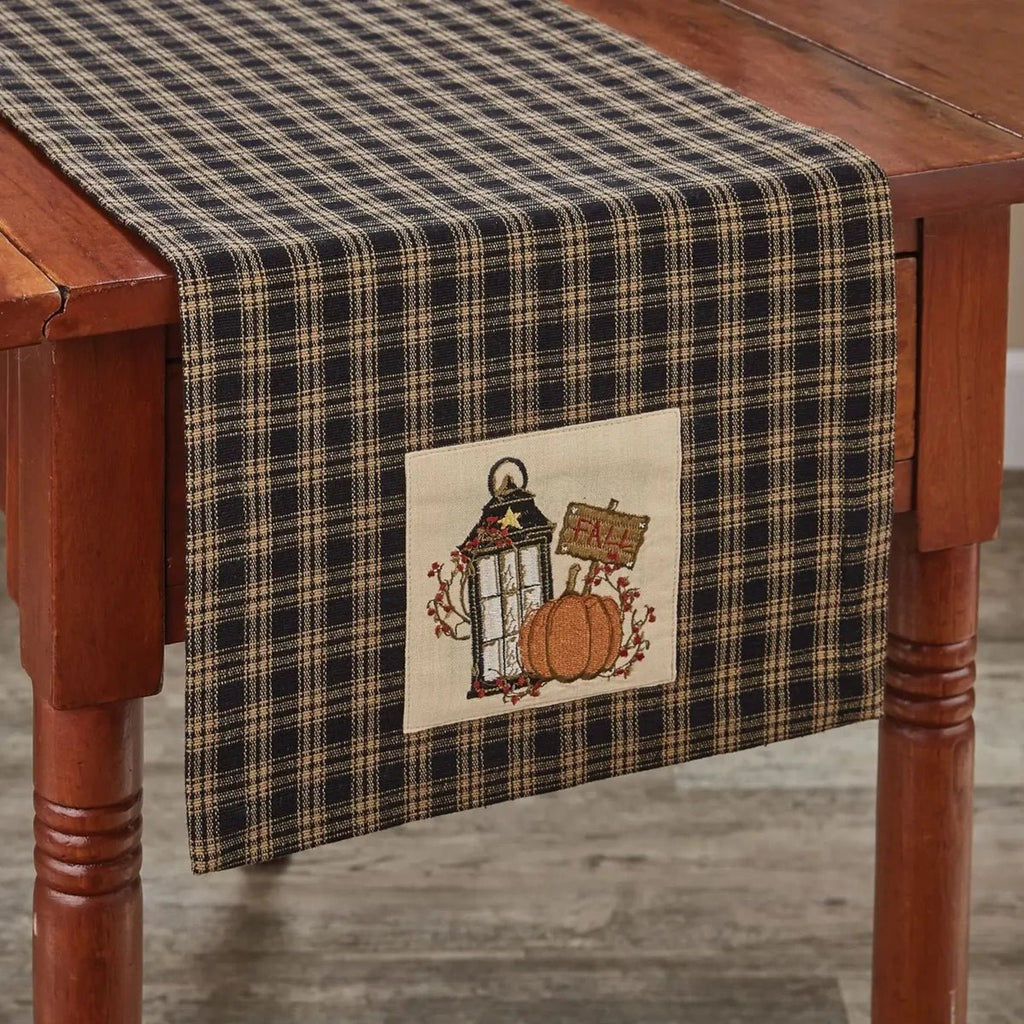 Lantern and Pumpkin Table Runner - Olde Glory